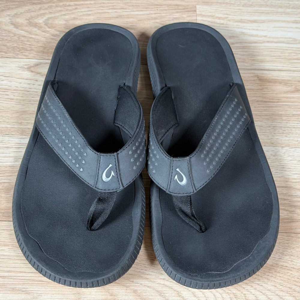 OluKai Ohana Flip Flops Mens Size 12 Black Thong Sandals Beach Casual Surfing